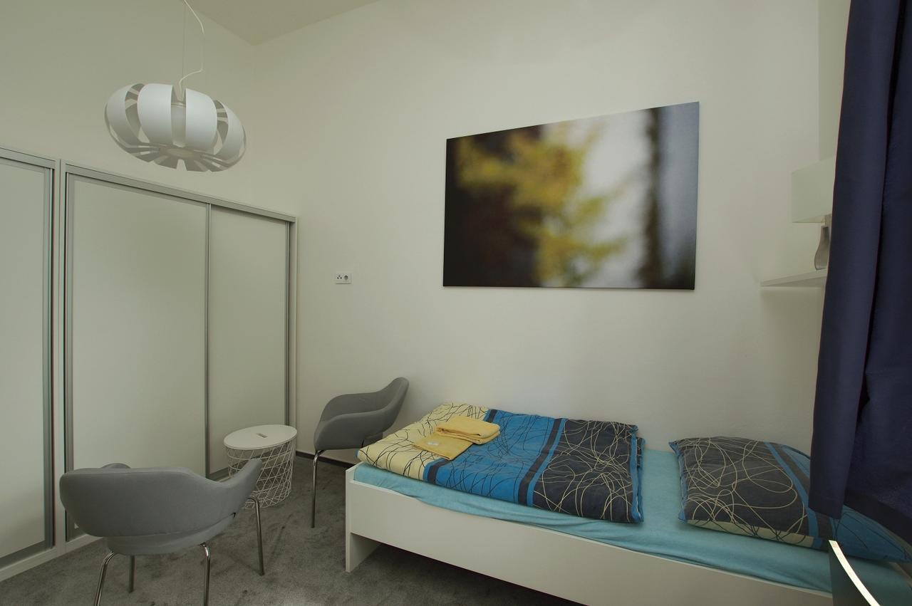 Koleje Zamecek Hotel Lednice Buitenkant foto