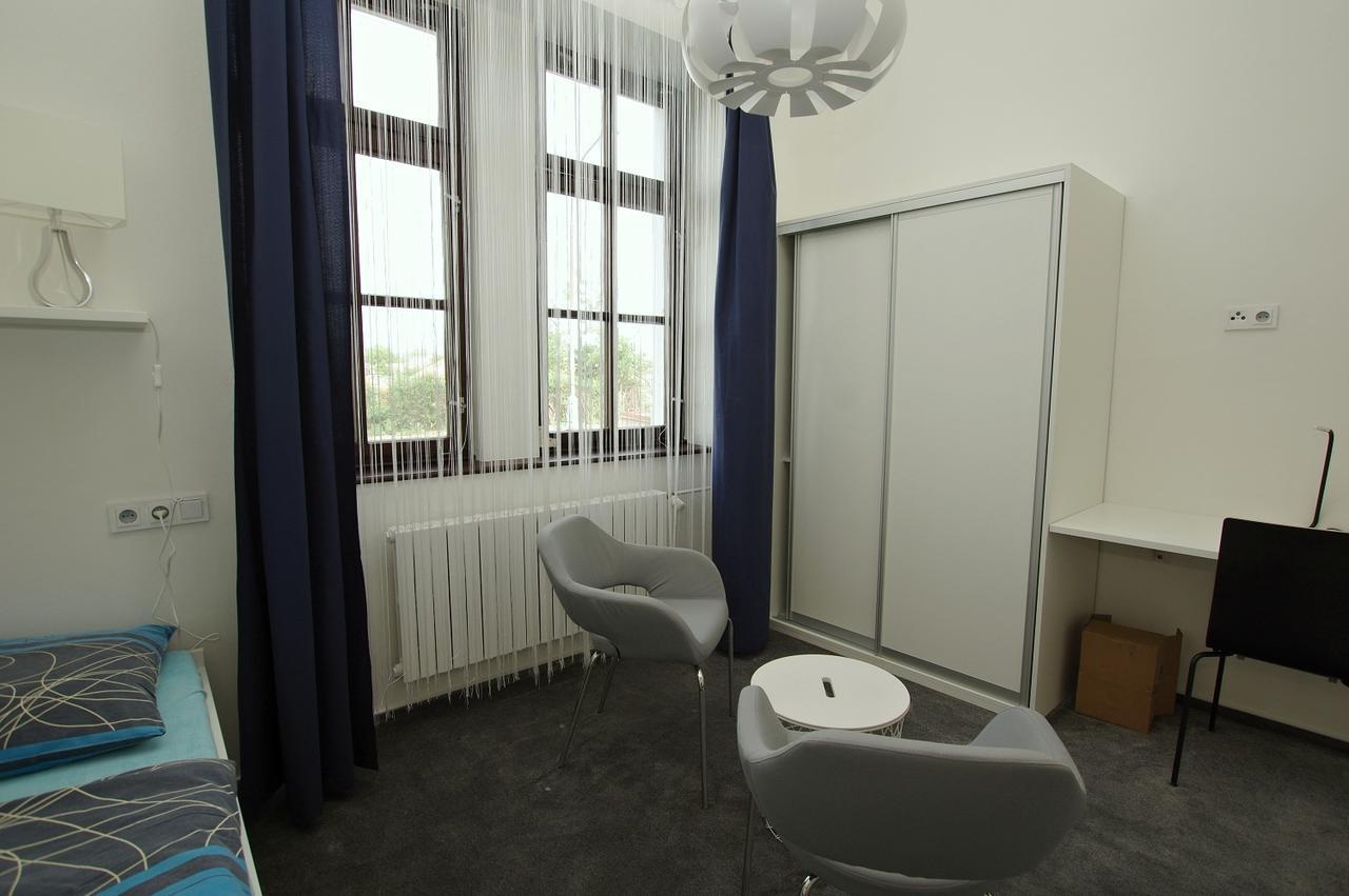 Koleje Zamecek Hotel Lednice Buitenkant foto